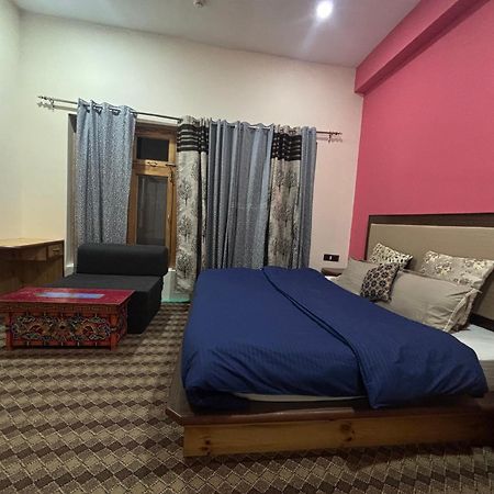 Bed and Breakfast Hidden Leaf Leh Exterior foto