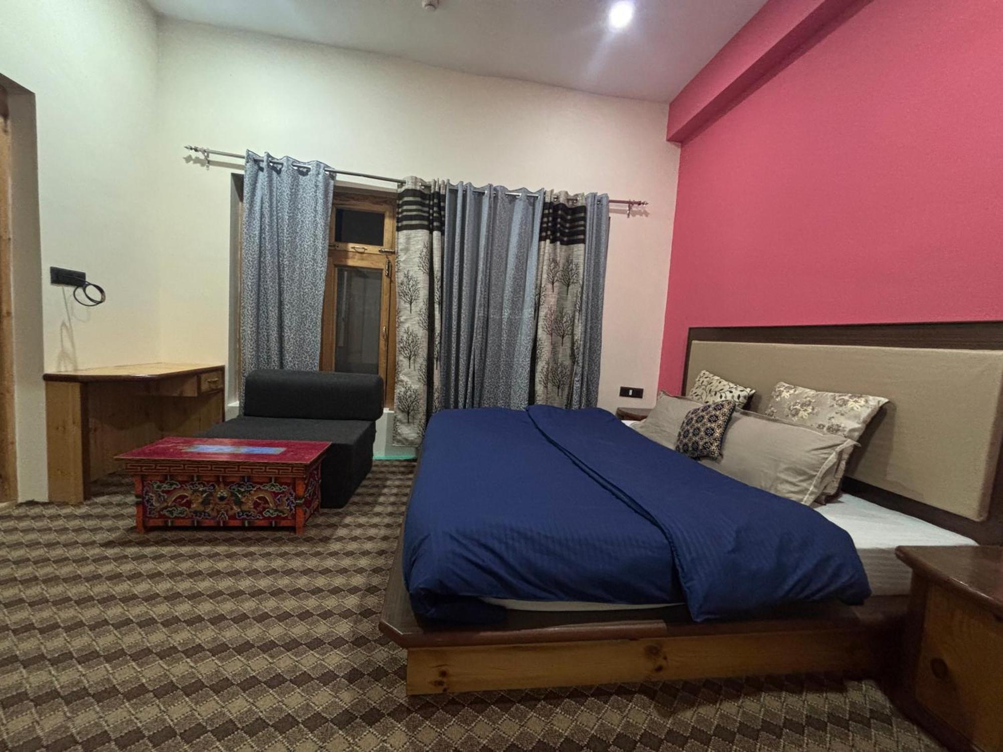 Bed and Breakfast Hidden Leaf Leh Exterior foto